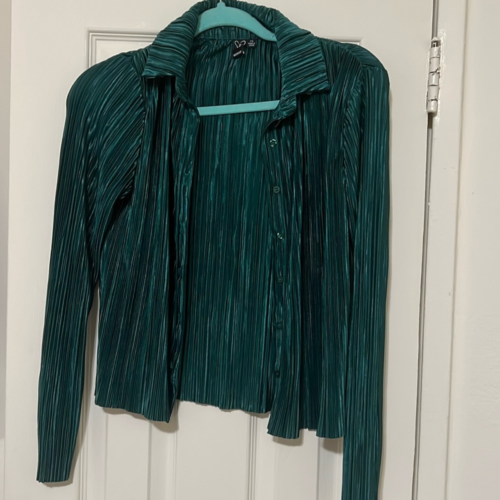 Emerald Button Down Top